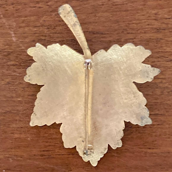 Vintage Brooch - Picture 2 of 2